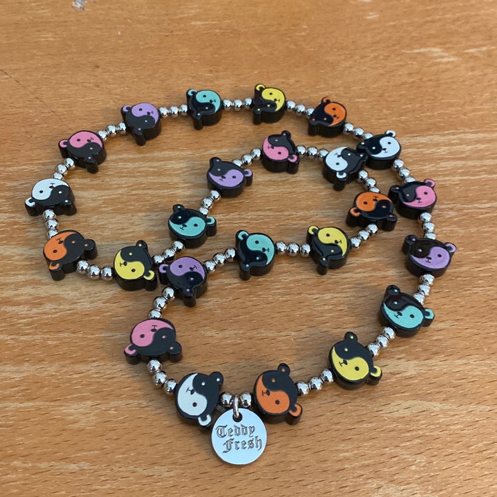 Beaded Stretchy Teddy Fresh necklace